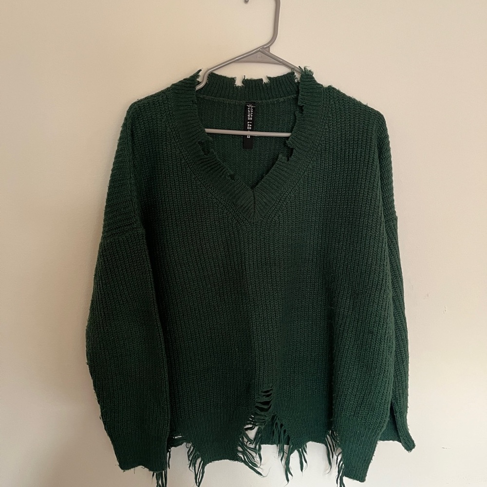 Emerald Distressed V-Neck Sweater by Design Lab Lord & Taylor